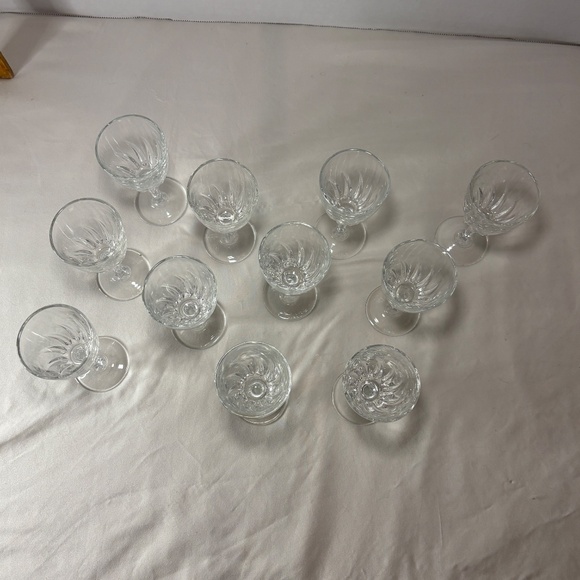 Lummarc Verrerie D'arques A Set of 11 Vintage Cordials Made In France 80s NEW - Picture 4 of 13